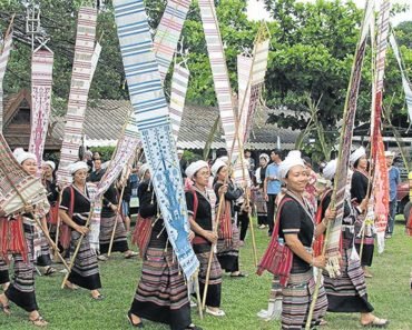 Thailand Hill tribes The Thai Lue