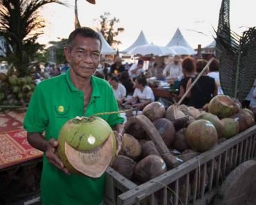 Thai Culture Coconuts